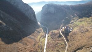 Prin Transilvania sau țara de peste pădure